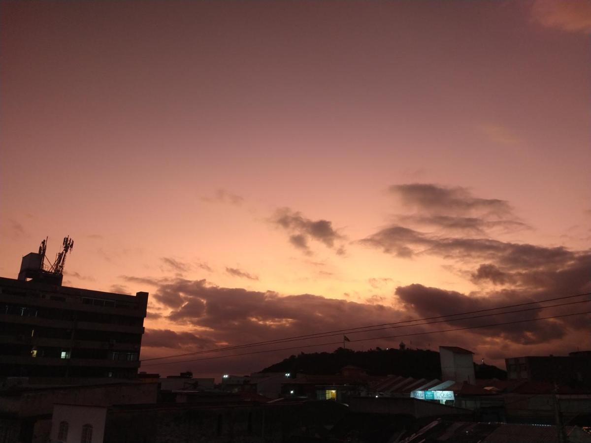 Apartamento Aconchegante No Centro De กาโบฟรีโอ ภายนอก รูปภาพ